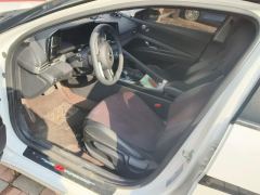Hyundai Elantra 1.5L CVT Elite Edition - фото 14