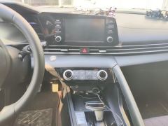 Hyundai Elantra 1.5L CVT Elite Edition - фото 17