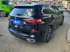 BMW X5 xDrive30Li Deluxe VersionM - ფოტო 2