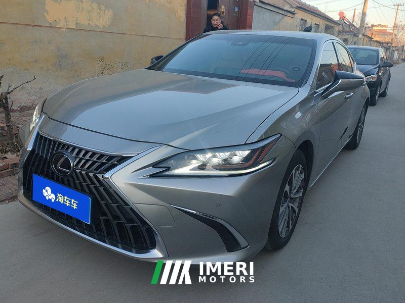 Lexus ES 200 Excellence Edition - ავტომობილი ჩინეთიდან