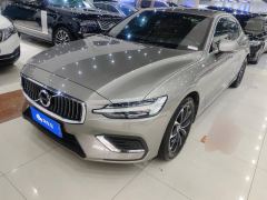Volvo S60 B4 Smart Luxury Edition - ფოტო 1