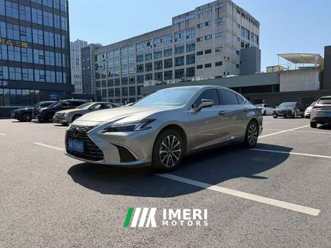 2025 Lexus ES 200 Premium Edition - ავტომობილი ჩინეთიდან