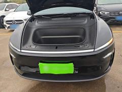 Tesla Model Y Rear-Wheel Drive - ფოტო 19