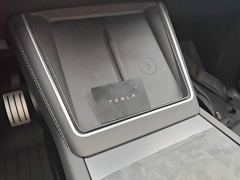 Tesla Model Y Rear-Wheel Drive - ფოტო 8