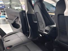 Tesla Model Y Rear-Wheel Drive - ფოტო 7