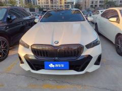 BMW 5 530i VersionM - фото 3