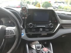 Toyota Crown Land Cruiser 2.5L HEV 4WD Luxury Edition 7-seater - фото 17