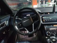 Land Rover Range Rover Velar 340PS R-Dynamic SE - ფოტო 18