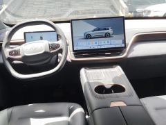 Dongfeng Yipai 008 EREV 210Max 6-seater - ფოტო 16