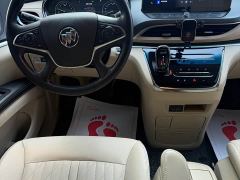 Buick GL8 Land Executive Cabin 652T Luxury - photo 10
