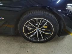 BMW 5 Series (Imported) Facelift 525i M Sport Package - фото 6