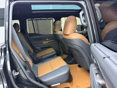 Lexus LX 550 - ფოტო 10