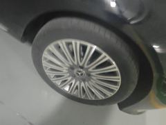 Mercedes-Benz E Class E-Class E 300 L Fashion Edition - ფოტო 6