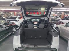 Tesla Model Y L Long Range All-Wheel Drive - photo 18