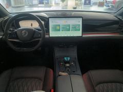 BYD Han DM-i Champion Edition 1.5T 121km Precursor Premium - ფოტო 16