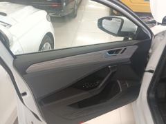 Volkswagen Jetta 200TSI Edition - ფოტო 12