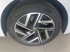 Volkswagen Jetta 200TSI Edition - ფოტო 6
