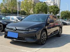Volkswagen Jetta L 300TSI DSG Luxury - ფოტო 1