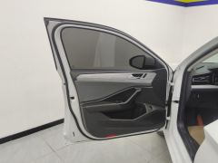 Volkswagen Jetta 300TSI Edition - photo 12