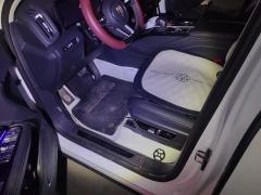 Hongqi HS3 PHEV 1.5T 117km Jinwei PLUS Edition - фото 14