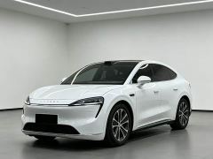 Luxeed Zhiji R7 Pure Electric 802km Max - photo 1