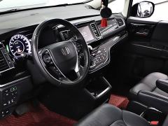 Honda Elysion 2.0L Hybrid Luxury - photo 11