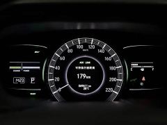 Honda Elysion 2.0L Hybrid Luxury - photo 9