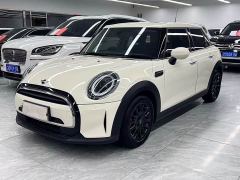 MINI 1.5T ONE 5-Door - фото 1