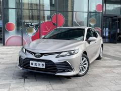 Toyota Camry 2.0G Luxury - ფოტო 1