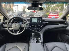 Toyota Camry 2.0G Luxury - ფოტო 16