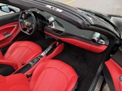 Ferrari F8 Spider 3.9T V8 - photo 8