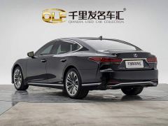Lexus LS 500h Premium - photo 6