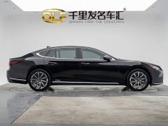 Lexus LS 500h Premium - photo 7