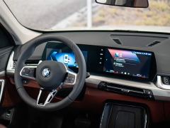 BMW X1 sDrive25Li X Design Package - ფოტო 18