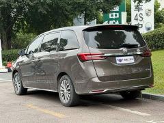 Buick GL8 Land Executive Cabin 652T Luxury - photo 4
