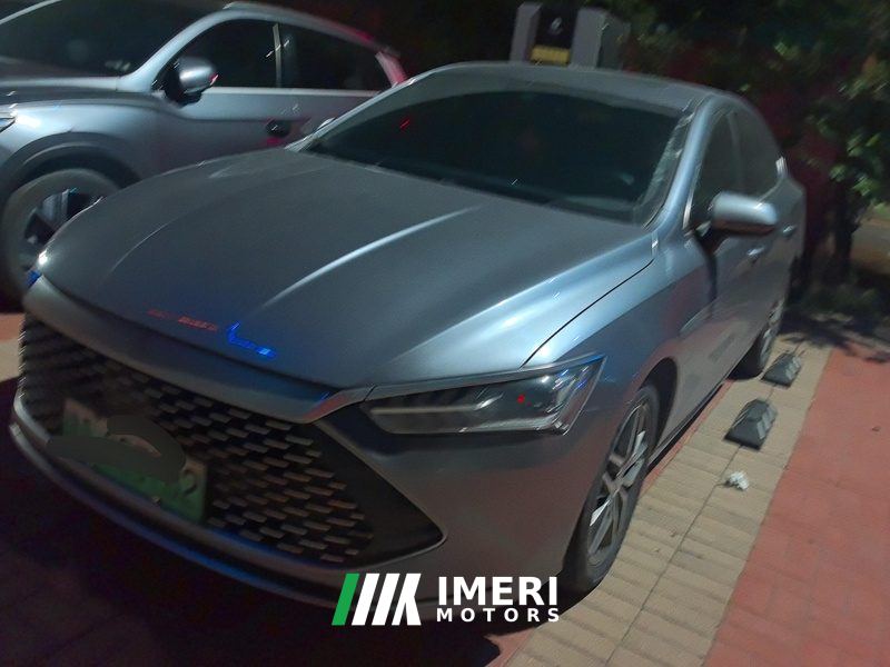BYD Qin PLUS DM-i 55km Flagship - ავტომობილი ჩინეთიდან