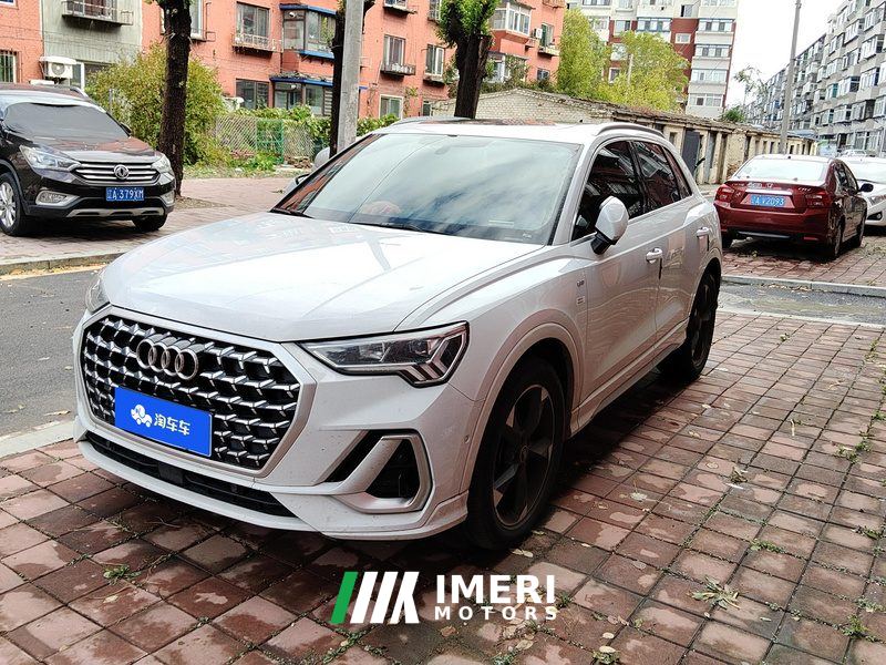 Audi Q3 35 TFSI Fashion Dynamic