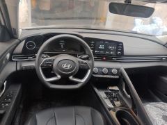 Hyundai Elantra 1.5L CVT Elite Edition - фото 16