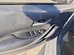 Toyota Corolla Dual-Engine 1.8L E-CVT Elite Edition - фото 13