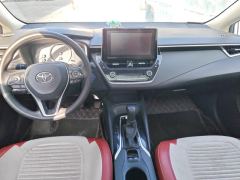 Toyota Corolla Dual-Engine 1.8L E-CVT Elite Edition - фото 16