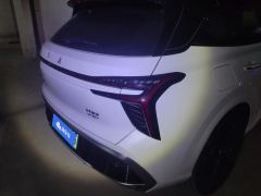 Hongqi HS3 PHEV 1.5T 117km Jinwei PLUS Edition - фото 2