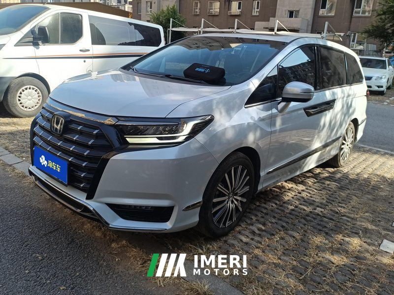 Honda Elysion e:HEV 2.0L Luxury Edition