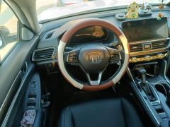 Honda Accord - ფოტო 18