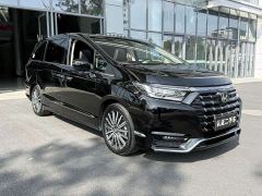 Honda Odyssey 2.0L e:HEV Luxury - ფოტო 3