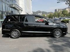 Honda Odyssey 2.0L e:HEV Luxury - ფოტო 4