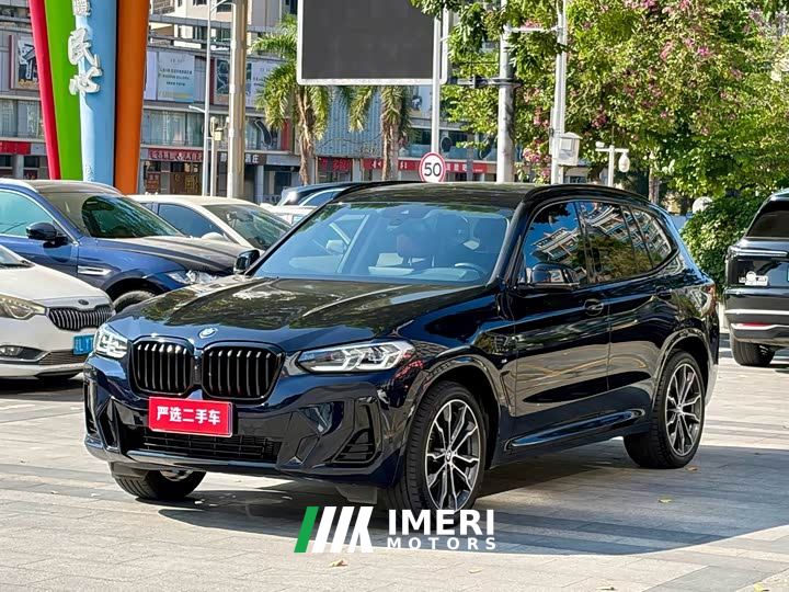 BMW X3 xDrive30i Premier M Night Package