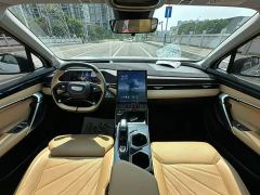 Geely Boyue L 1.5TD DCT Luxury - ფოტო 6