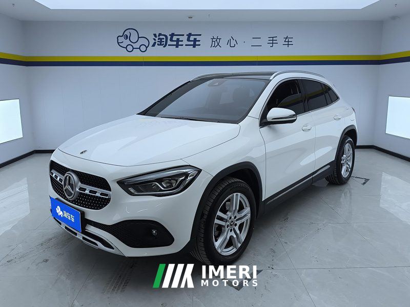 Mercedes-Benz GLA 200