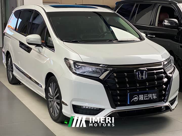 Honda Odyssey 2.0L e:HEV Luxury - ავტომობილი ჩინეთიდან