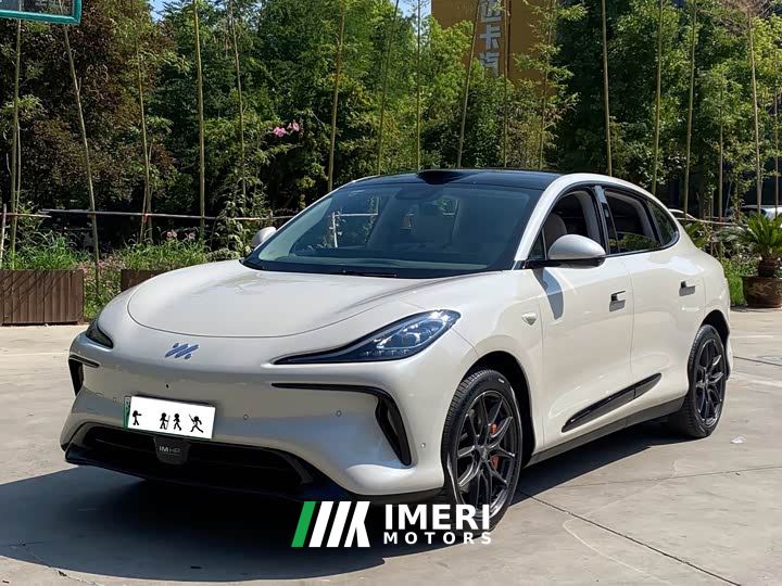 IM Motors Zhiji LS6 Max Long Range